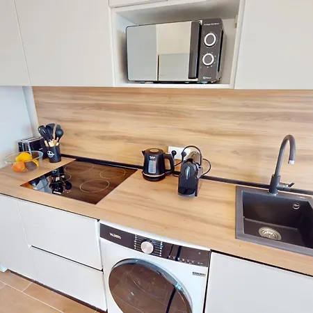 55e - Superbe Climatise Entierement Renove Au 5eme Et Dernier Etage Sur Le Bord De De דירה