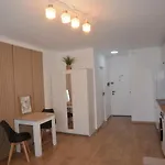Superbe Climatisé Entièrement Rénové Au 5ème Et Dernier étage Sur Le Bord De De Appartement *