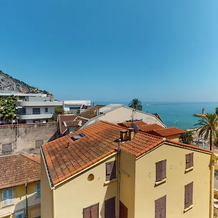 Апартаменти 55e - Superbe Climatise Entierement Renove Au 5eme Et Dernier Etage Sur Le Bord De De *